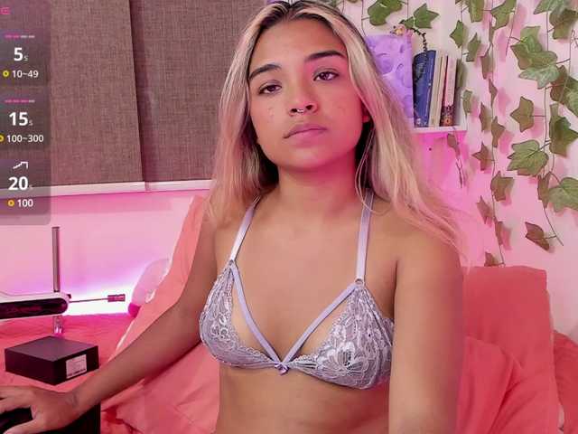 Live sex webcam photo for Annebull #290326301