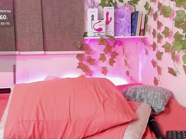 Live sex webcam photo for Annebull #290332470