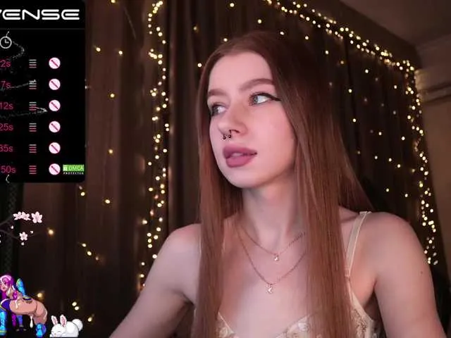 Live sex webcam photo for Annelitt #287948496