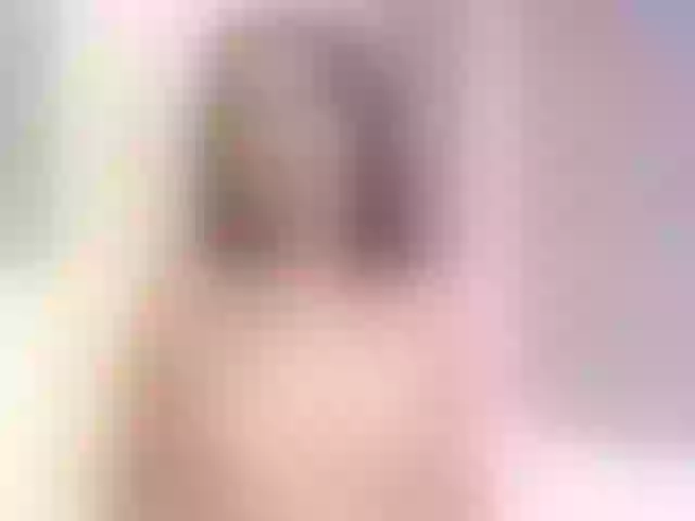 Live sex webcam photo for Annelov-20 #291233236