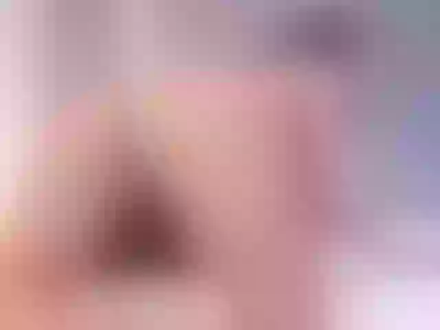 Live sex webcam photo for Annelov-20 #291335550