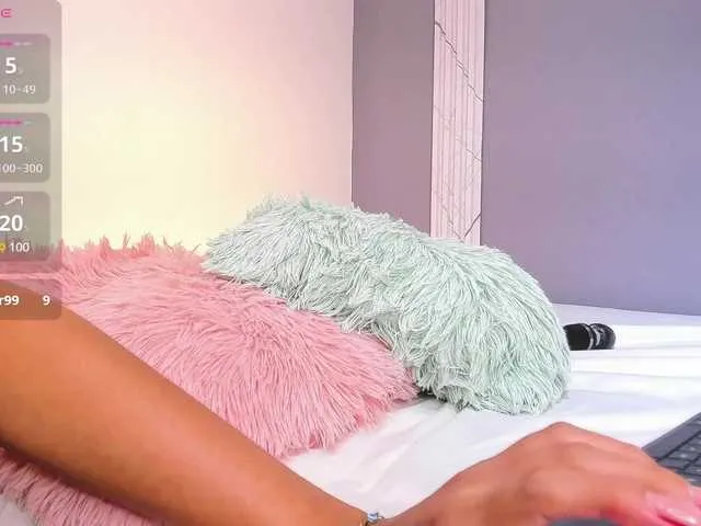 Live sex webcam photo for Annelov-20 #291406729