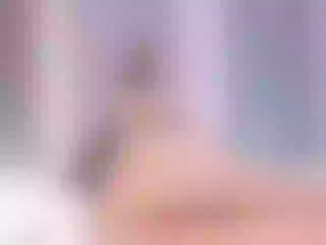 Live sex webcam photo for Annelov-20 #291440764