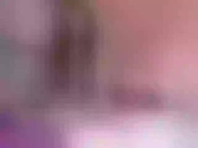 Live sex webcam photo for Annelov-20 #291856201
