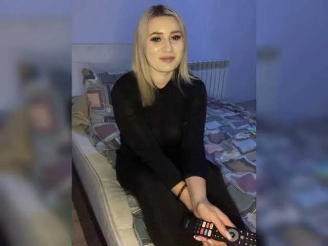 Live sex webcam photo for Annet111 #278013220