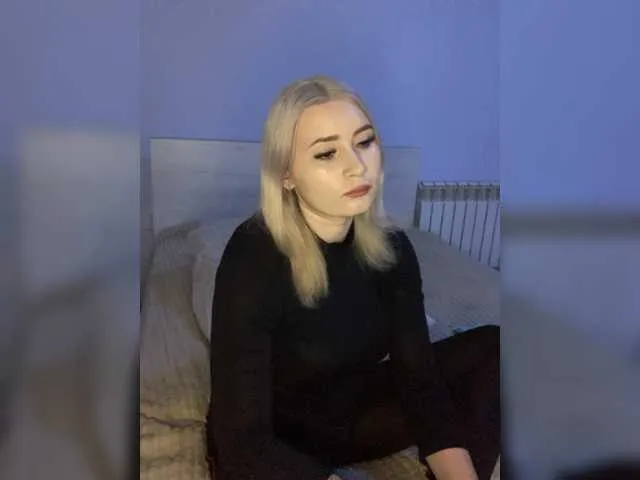 Live sex webcam photo for Annet111 #278090258