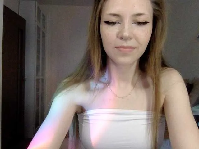 Live sex webcam photo for AnnetPears #273950132