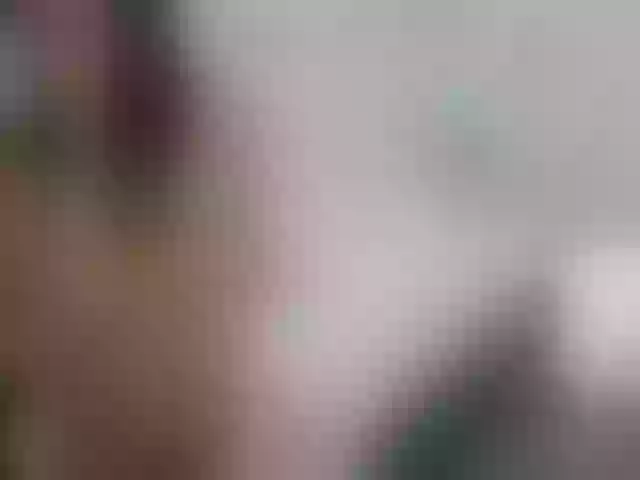 Live sex webcam photo for AnneyAnn #275767248