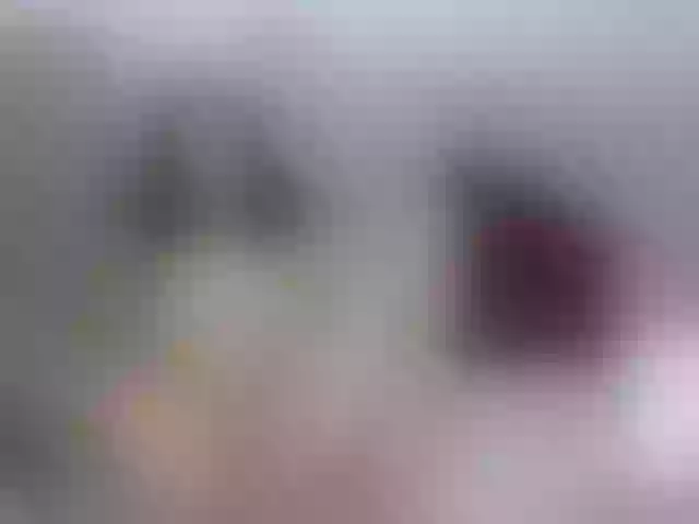 Live sex webcam photo for AnneyAnn #275905569