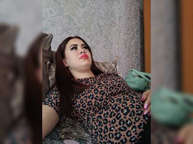 Live sex webcam photo for Anni4ka #276275317