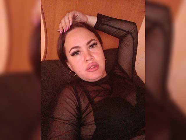 Live sex webcam photo for Anni4ka #276389383