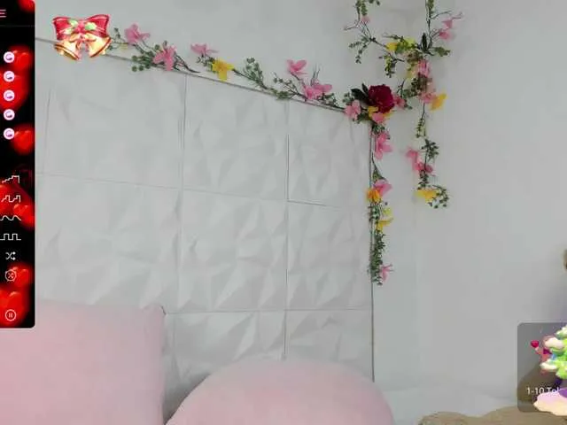 Live sex webcam photo for AnniGV #277008856