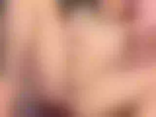 Live sex webcam photo for Annie-AC #273511392