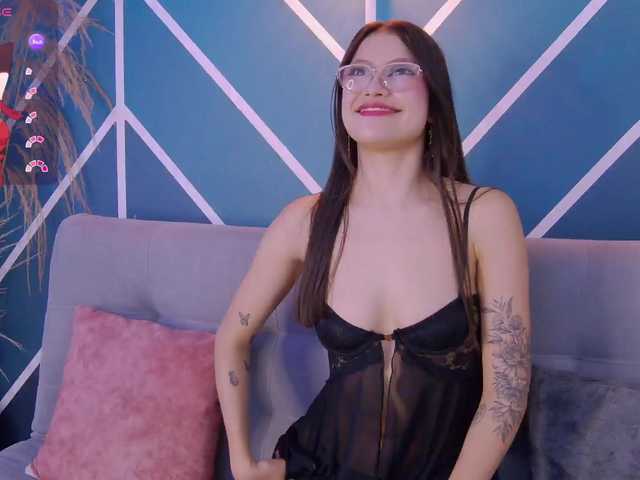 Live sex webcam photo for Annie-Muse-