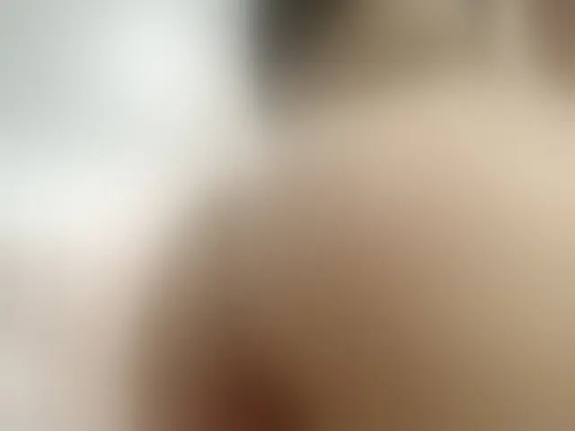 Live sex webcam photo for Annie-lovee #271886582