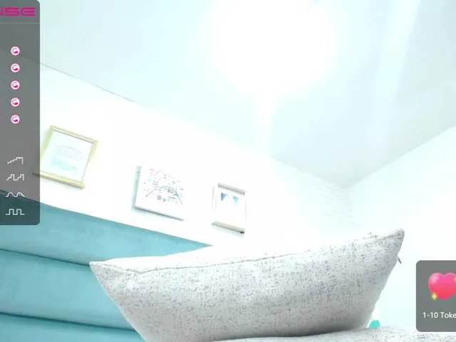 Live sex webcam photo for Annie-lovee #272534271