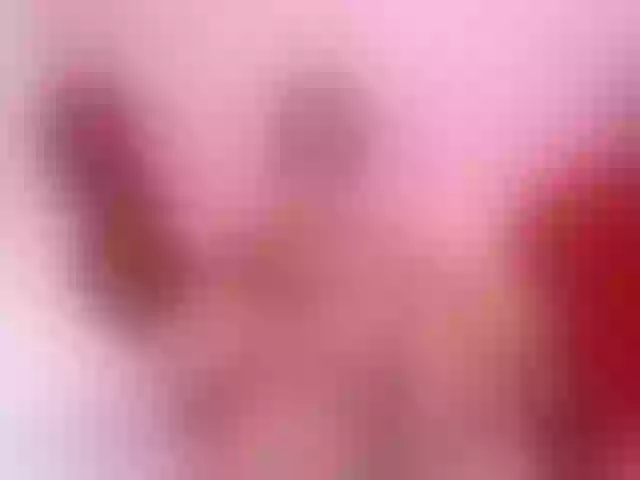 Live sex webcam photo for AnnieBelle #271755112