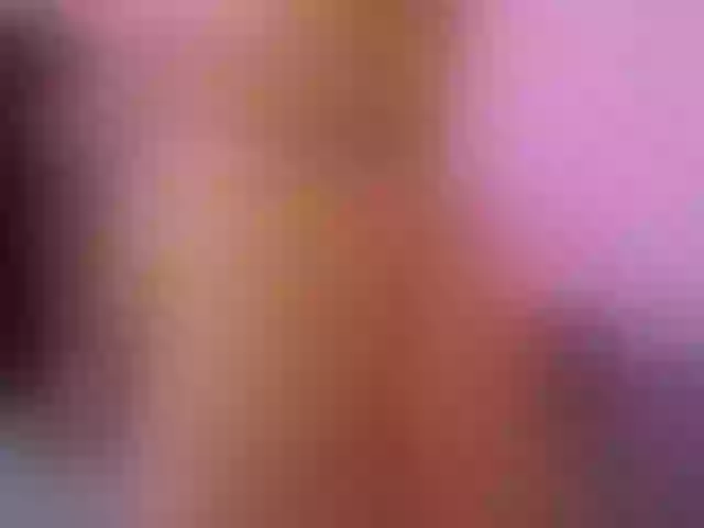 Live sex webcam photo for AnnieBlu3 #278202860