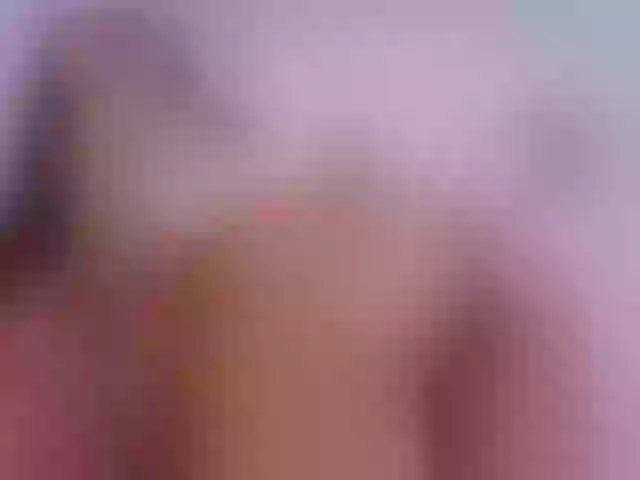 Live sex webcam photo for AnnieBlu3 #291073738