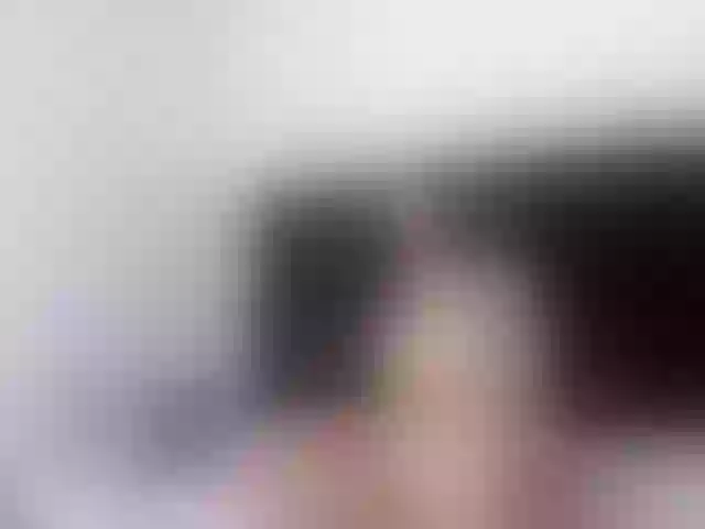 Live sex webcam photo for AnnieMiller- #272668229