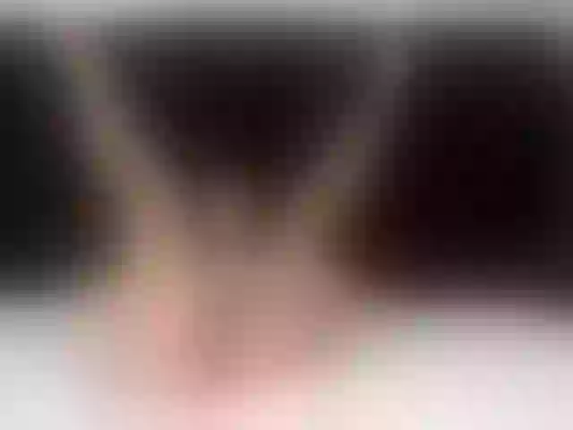 Live sex webcam photo for AnnieMiller- #272932071