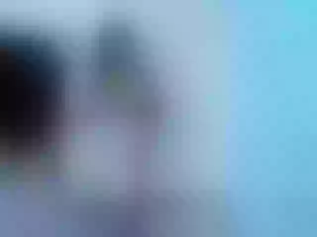 Live sex webcam photo for AnnieMiller- #273543945