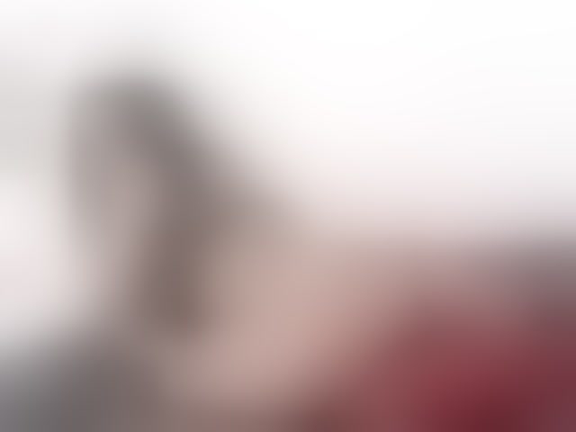 Live sex webcam photo for AnnieMiller- #294075121