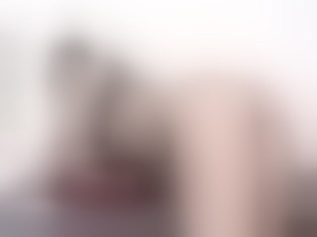 Live sex webcam photo for AnnieMiller- #294078119