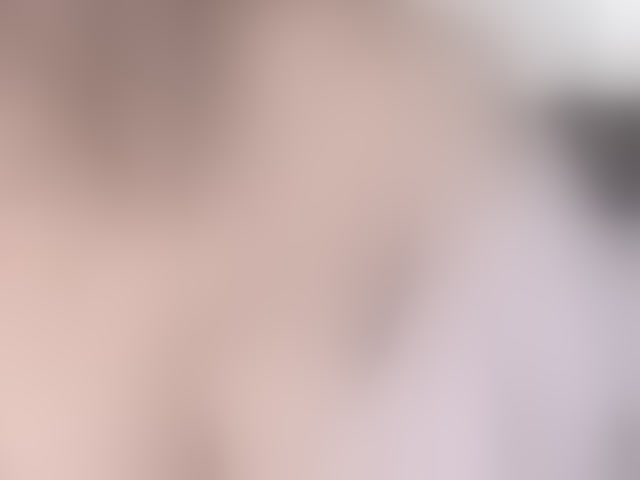 Live sex webcam photo for AnnieMiller- #294331297