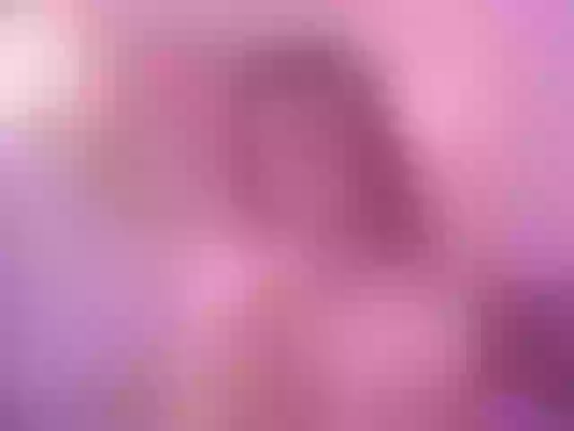 Live sex webcam photo for AnnieMonroe1 #292143071