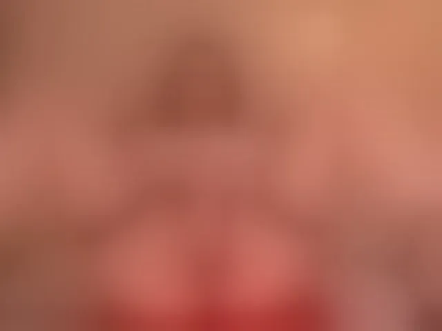 Live sex webcam photo for AnnieMonroe1 #292424718