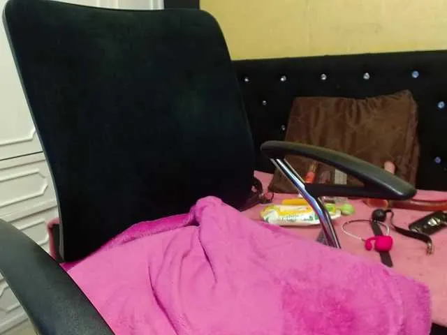 Live sex webcam photo for AnnieSouls #291140226