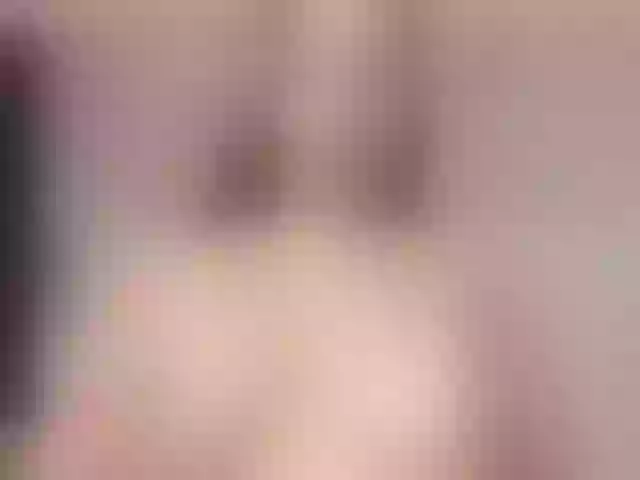 Live sex webcam photo for AnnieWester #277385010