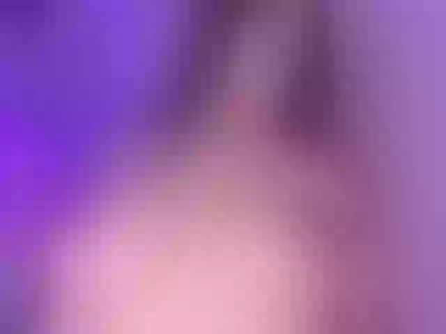 Live sex webcam photo for AnnieWester #277512897
