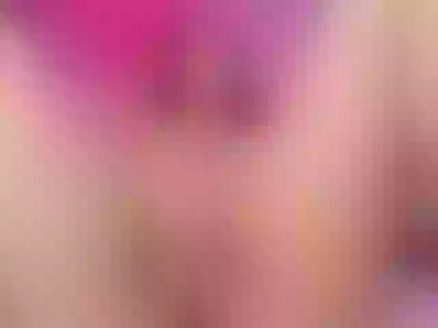 Live sex webcam photo for AnnieWester #277537956