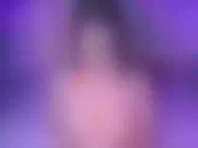 Live sex webcam photo for AnnieWester #277545514
