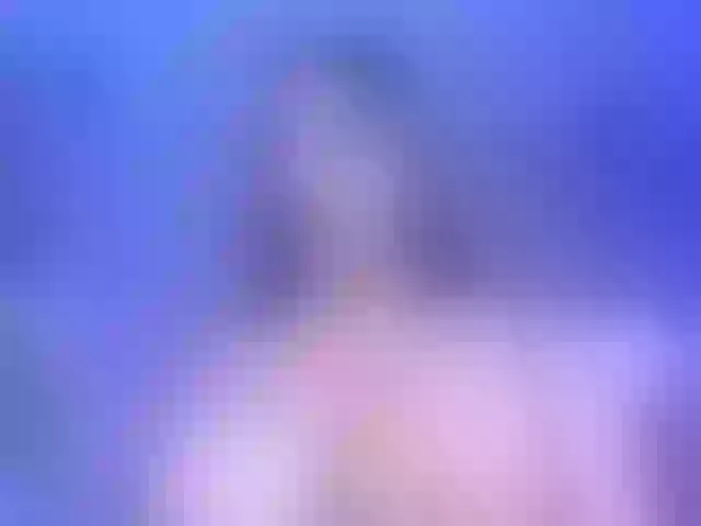 Live sex webcam photo for AnnieWester #277605576