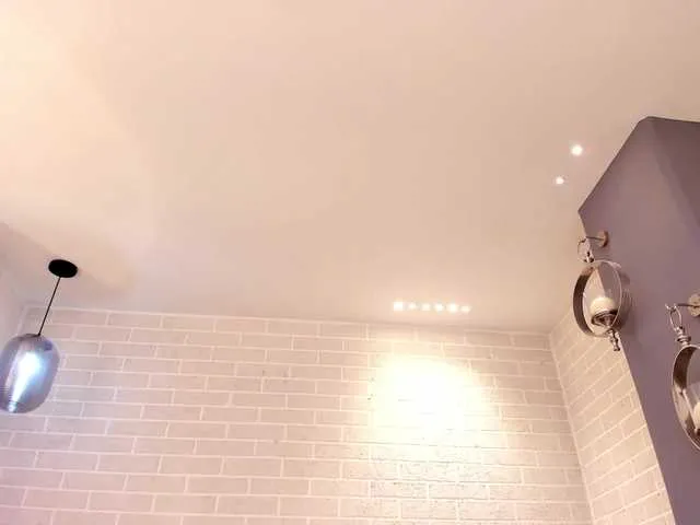 Live sex webcam photo for AnnieeHall #274422928