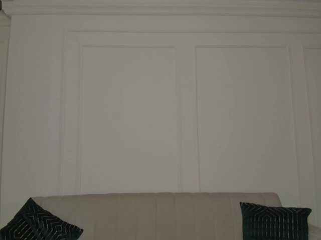 Live sex webcam photo for AnnieeHall #276140524