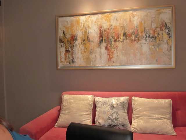 Live sex webcam photo for AnnieeHall #276271121