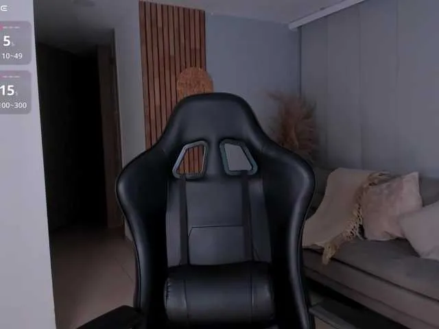 Live sex webcam photo for AnnieeHall #291809003