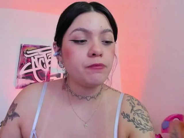 Live sex webcam photo for Anniehuntterss #291237032