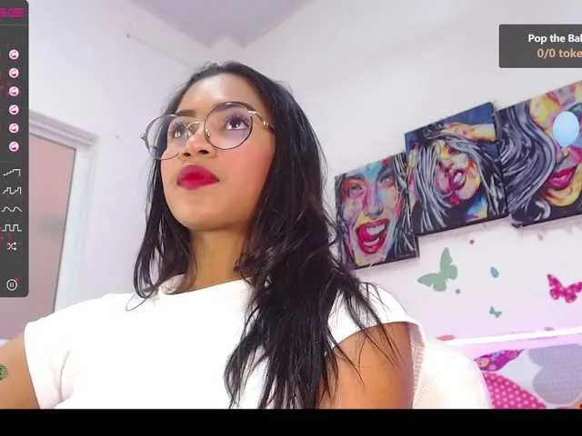 Live sex webcam photo for Anniemiss #272058283