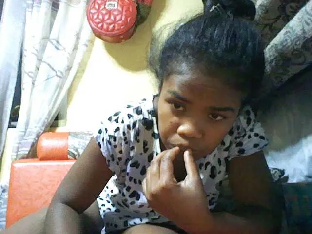 Live sex webcam photo for Annimel #275491510