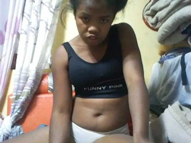 Live sex webcam photo for Annimel #275633477