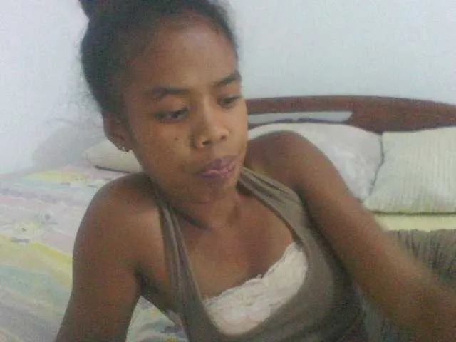 Live sex webcam photo for Annimel #290541365