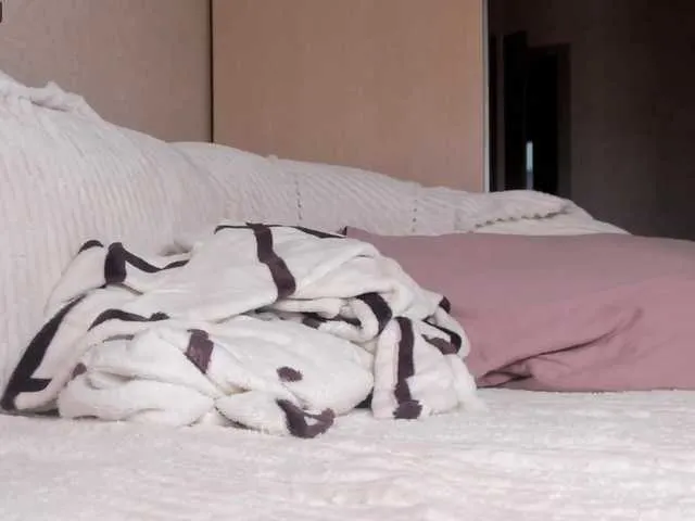 Live sex webcam photo for AnnyDeani #274490881