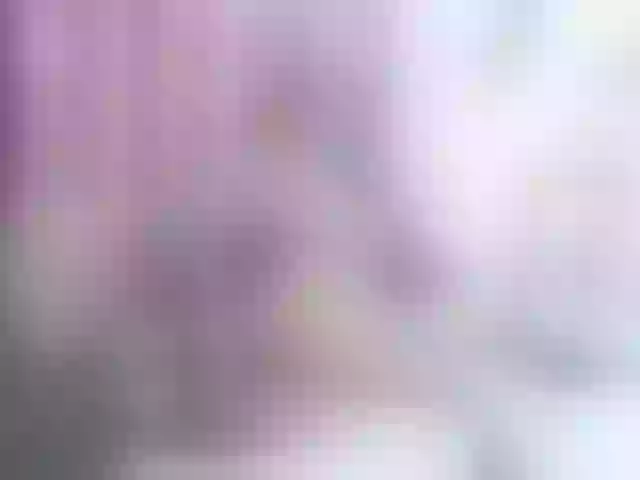 Live sex webcam photo for Annyee #272941631