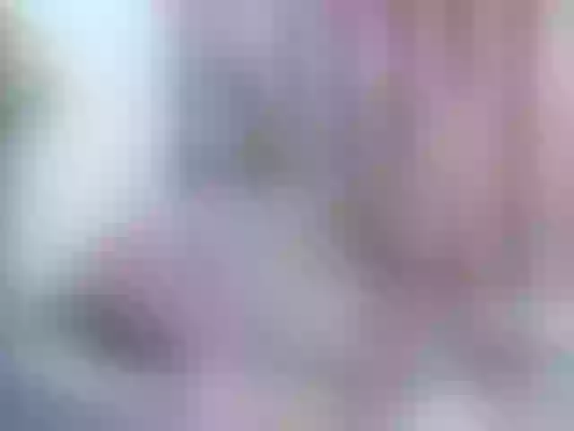 Live sex webcam photo for Annyee #273083554