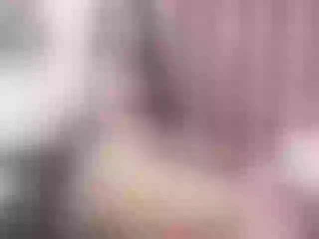 Live sex webcam photo for Annyee #273750595